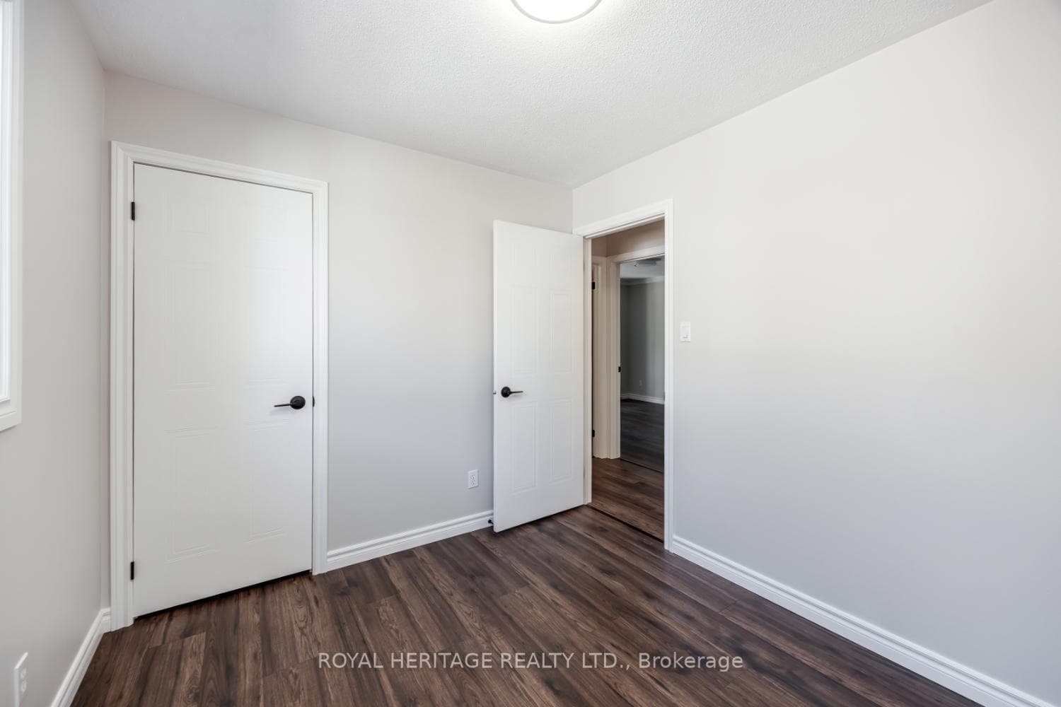 71 Kate Aitken Crescent photo 26