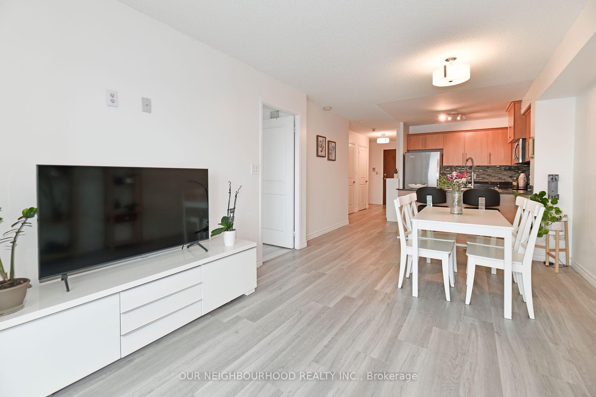 8 Rosebank Drive Unit 12H photo 7