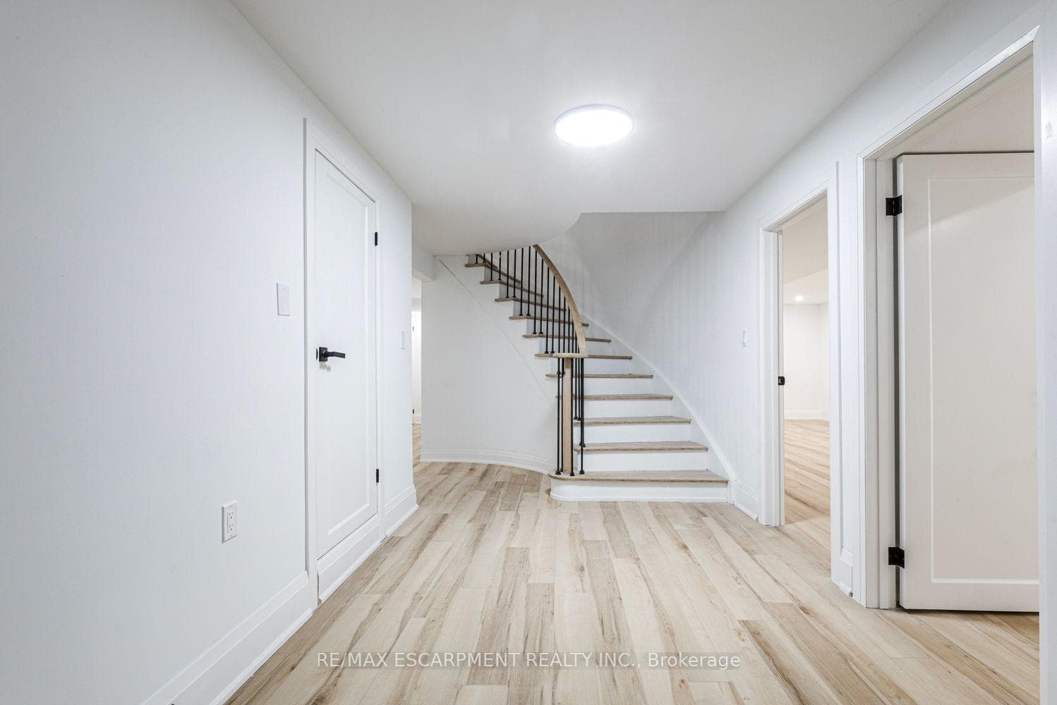2104 Mississauga Road photo 37