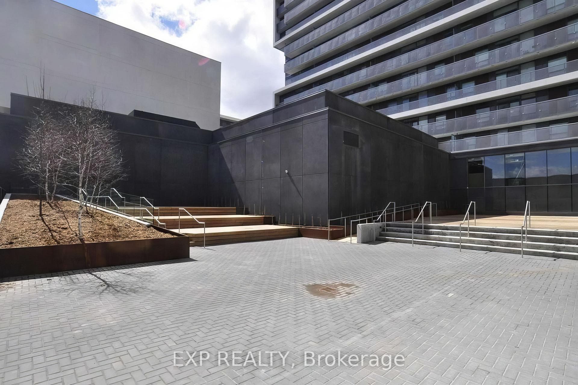 160 Flemington Road Unit 608 photo 35