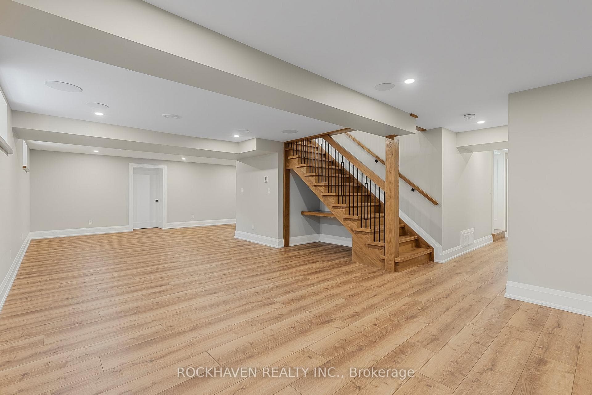 155 Grove Park Drive photo 19