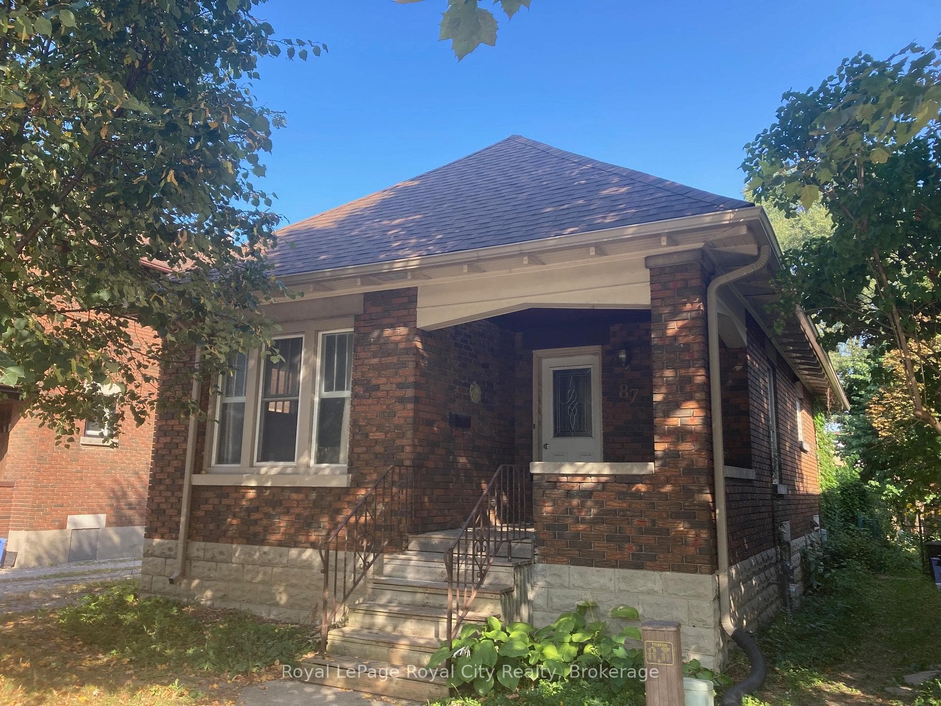 87 Stanley Street photo 1