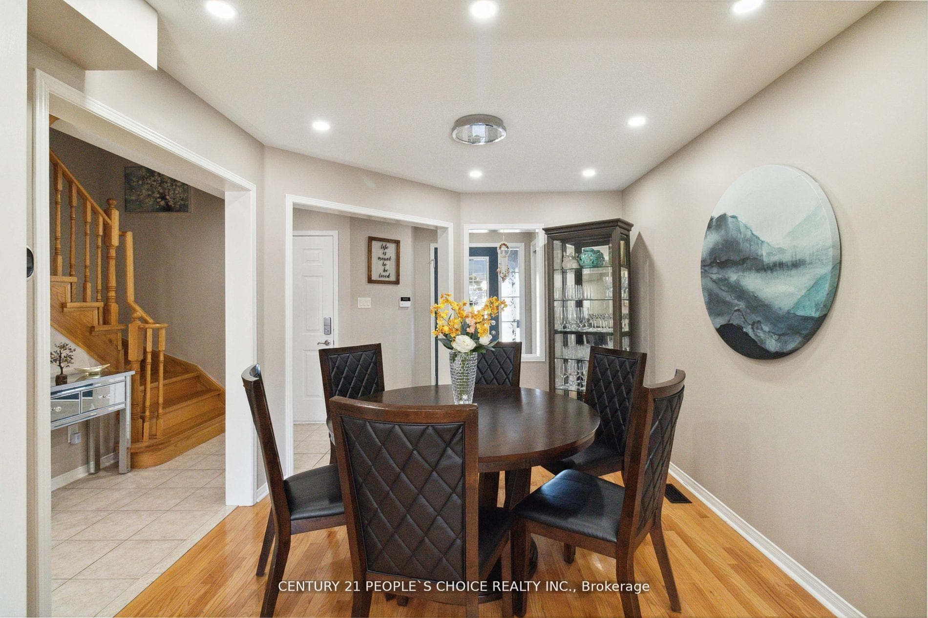 44 Snowberry Crescent photo 6