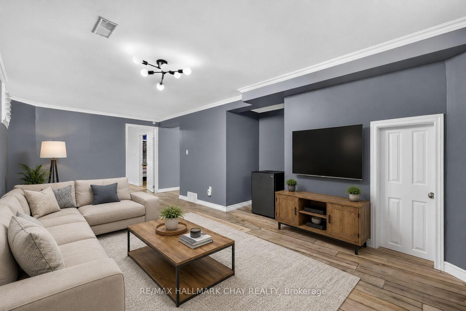Virtually Staged BMST Livingroom