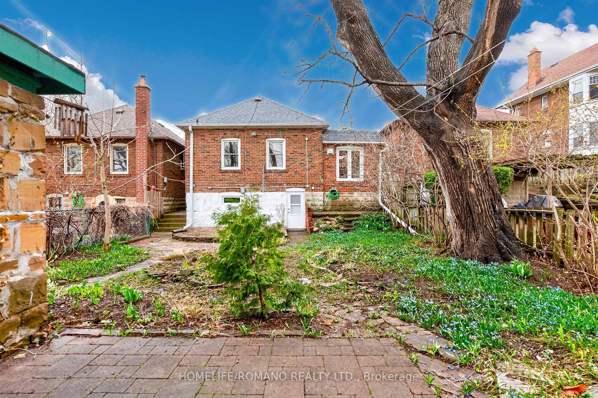 9 Little Avenue photo 38