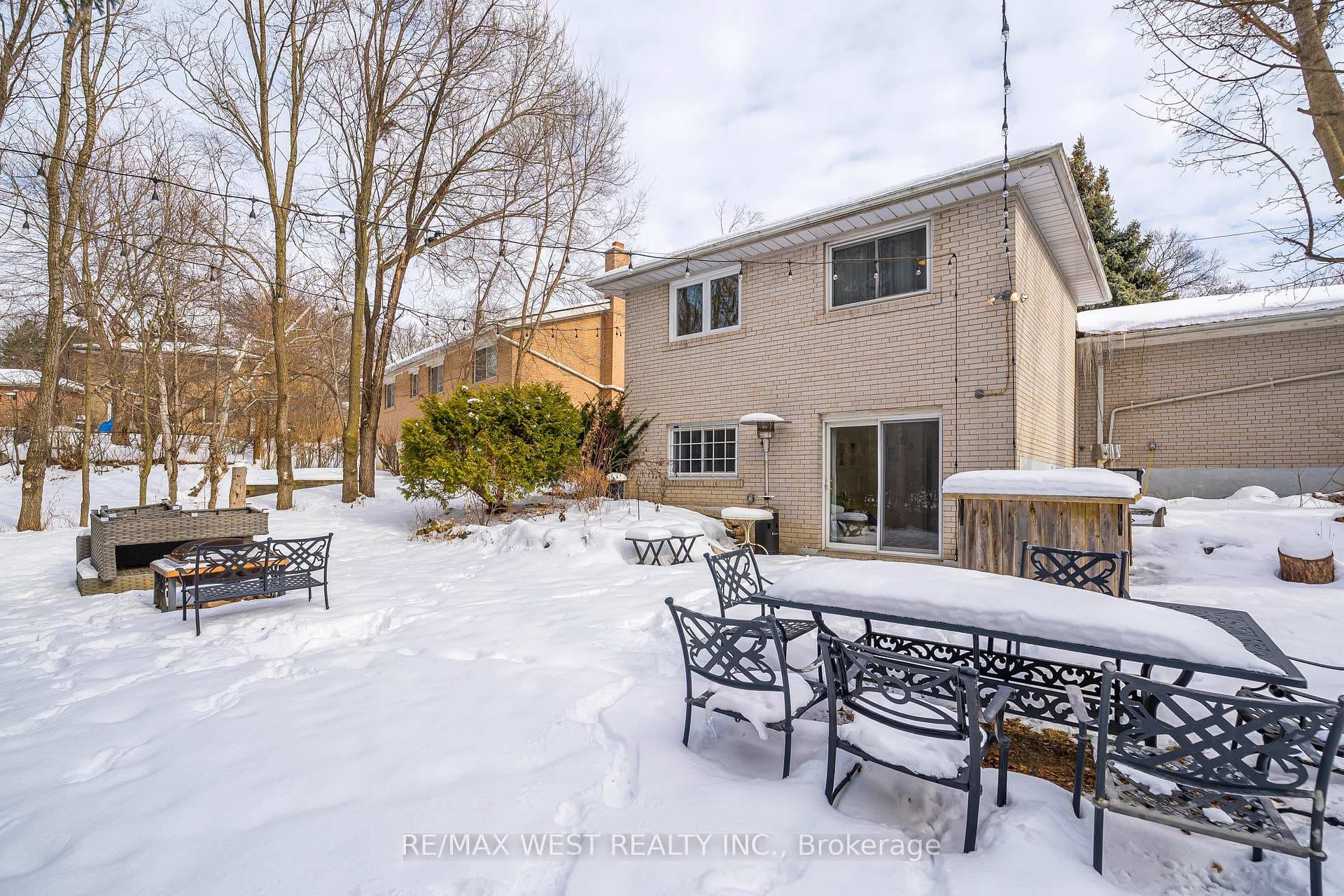 66 Lehar Crescent photo 24