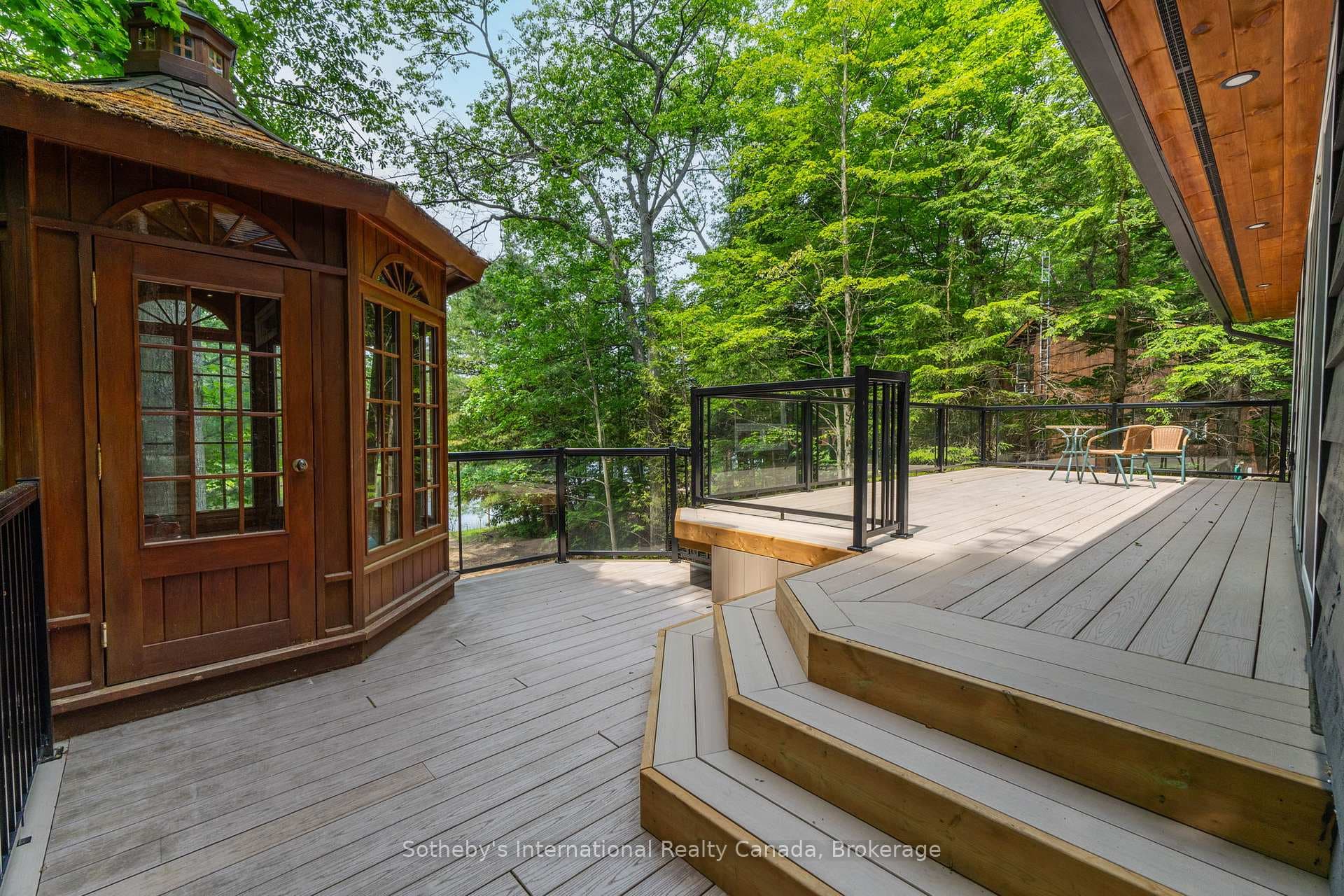 1023 Strachan Point Road photo 14
