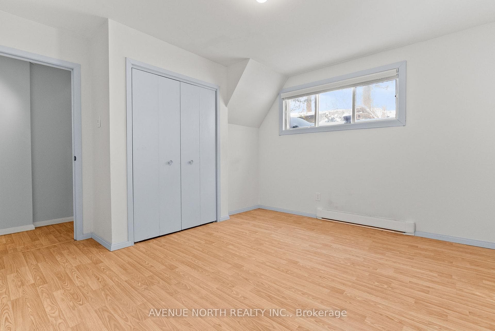 48 Leonard Avenue photo 33