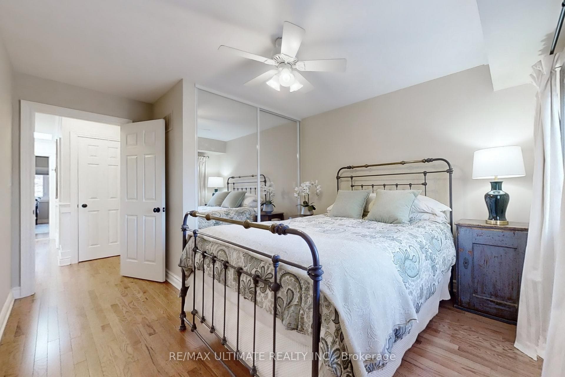 57 Anstead Crescent photo 24