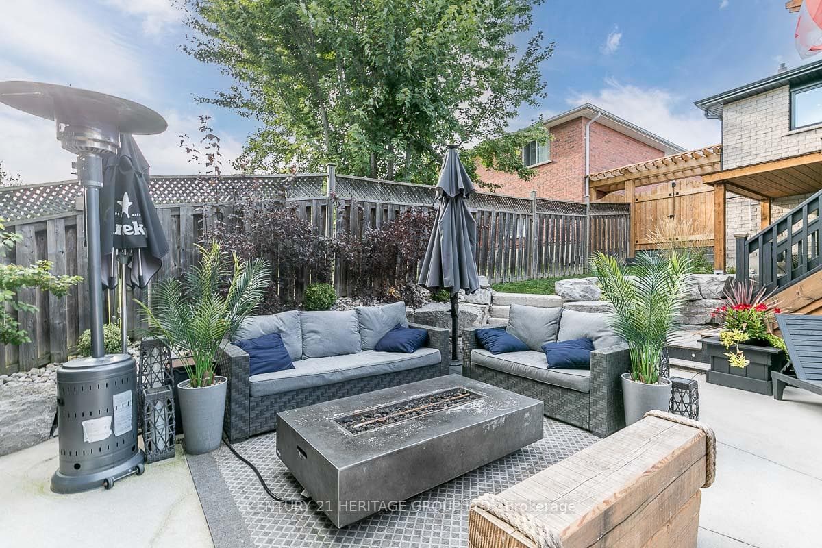 25 Archer Avenue photo 31