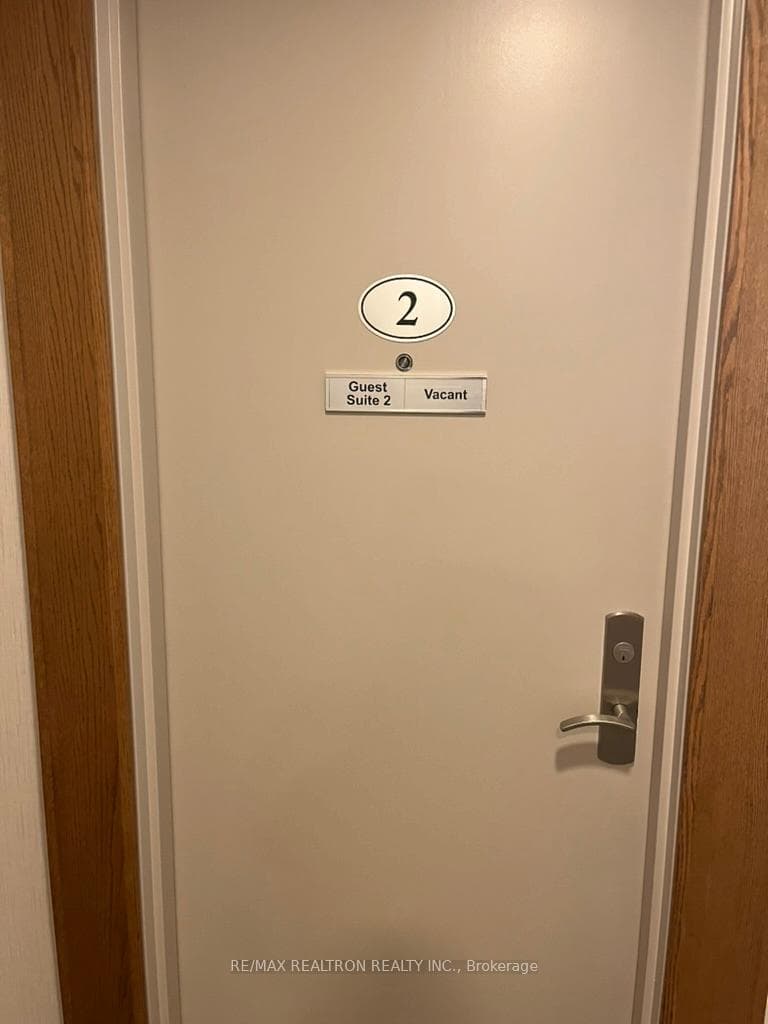 GUEST SUITES