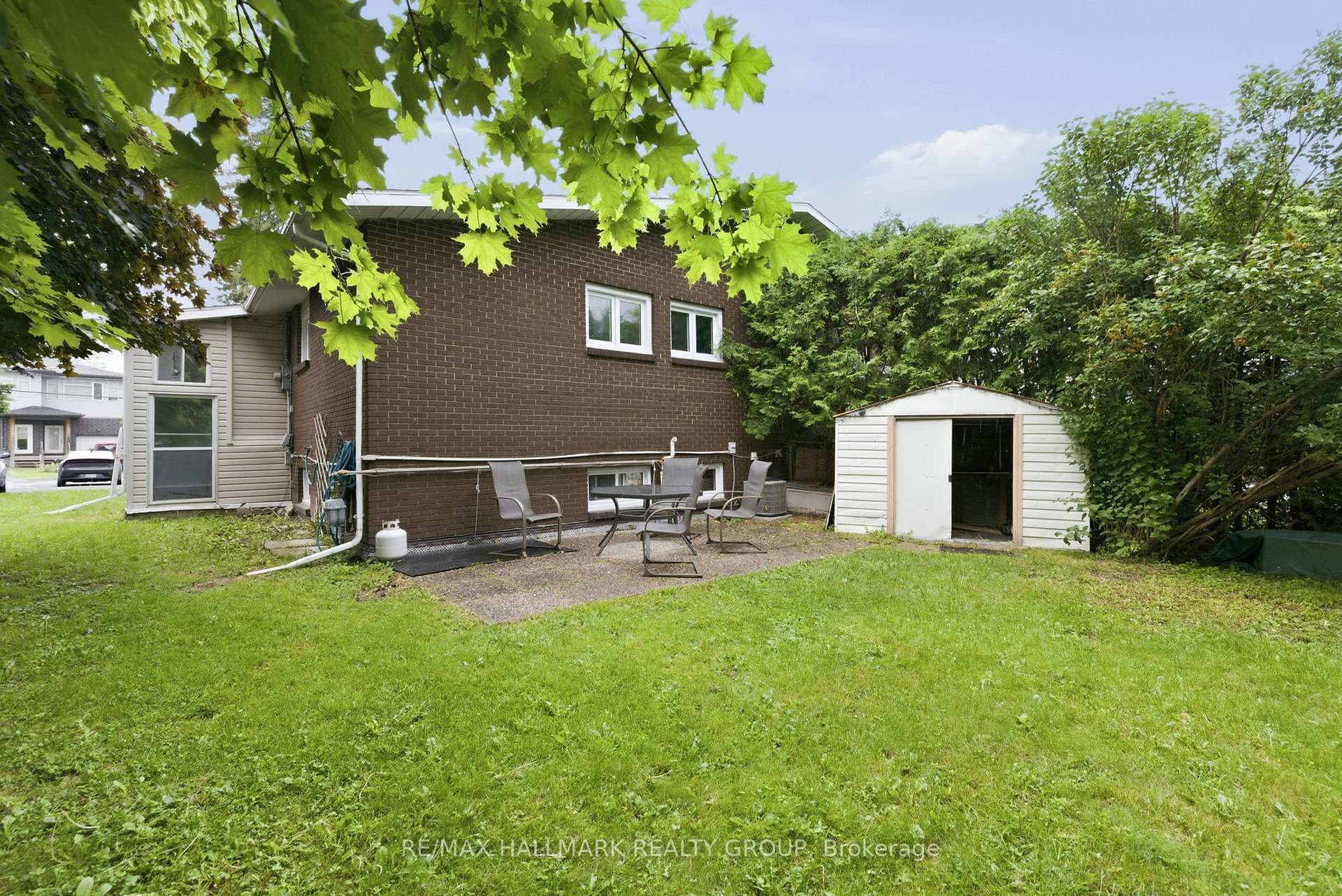1259 Marenger Street photo 29