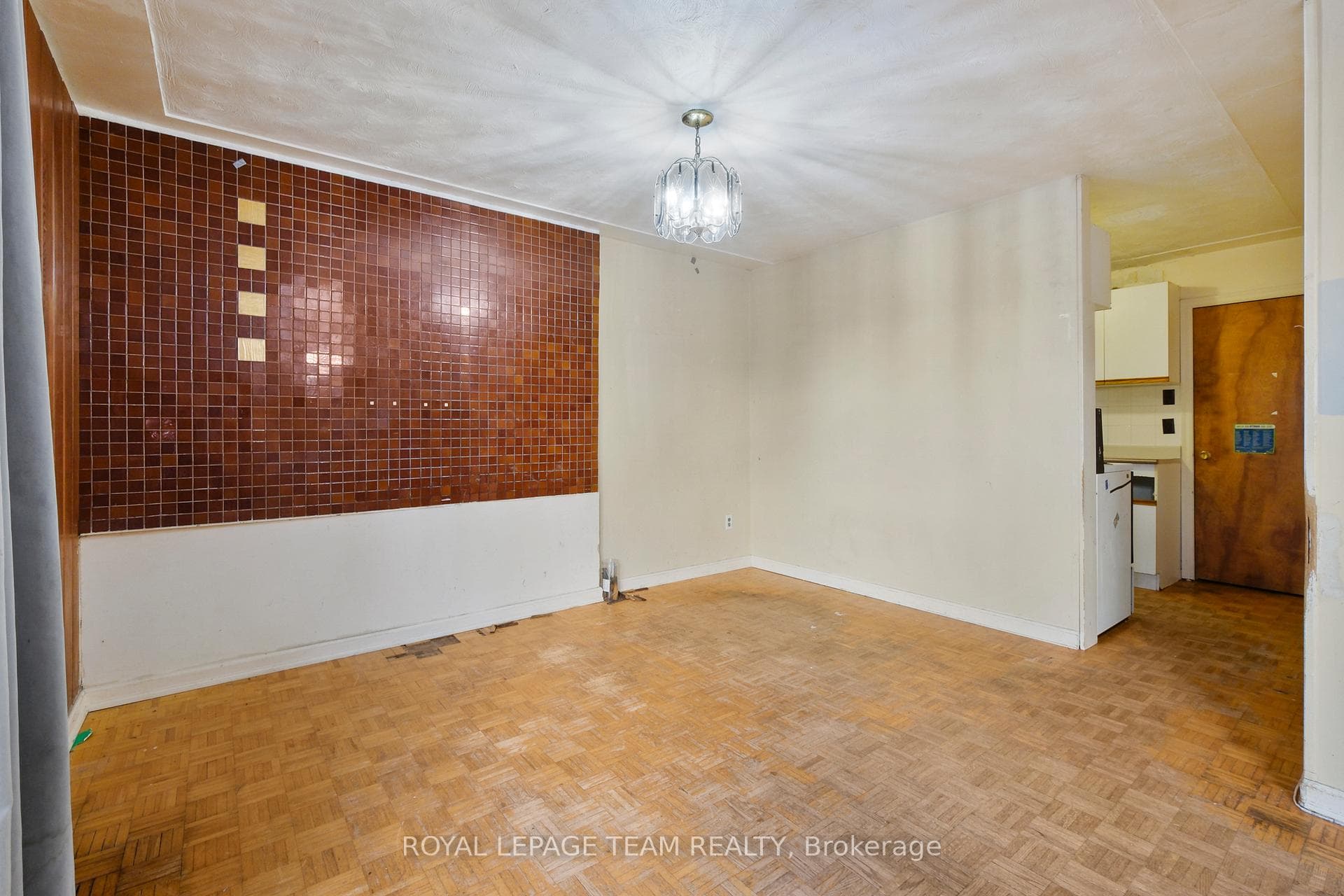 Living Room/Dining Room