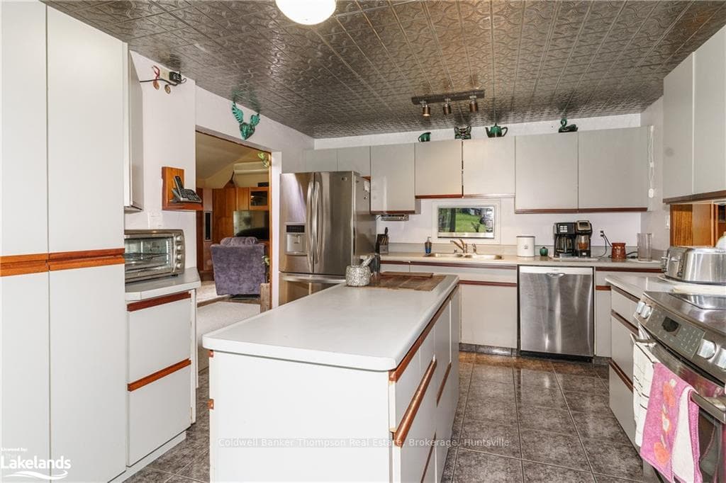 1761 PICKEREL AND JACK LAKE Road photo 7