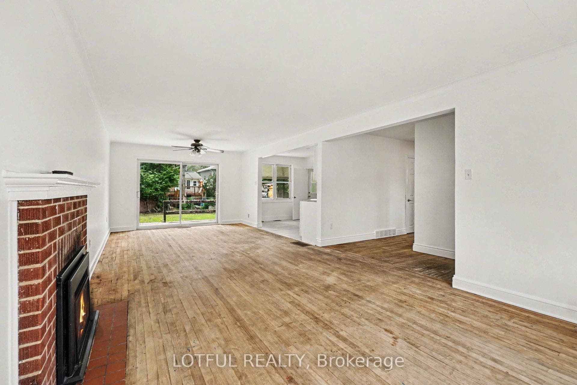 832 Rex Avenue photo 9