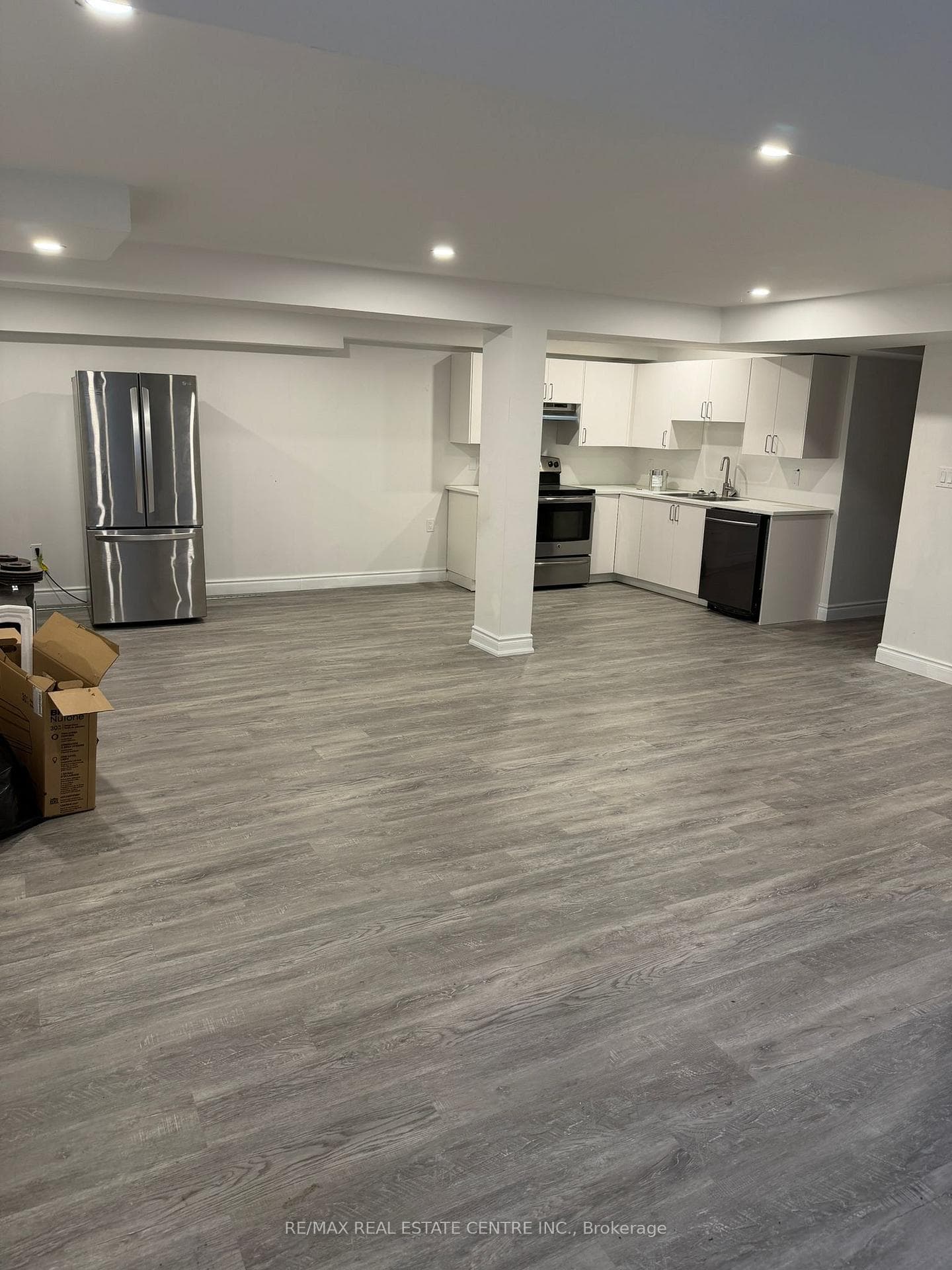 29 Workmen's Circle Unit Basement photo 5