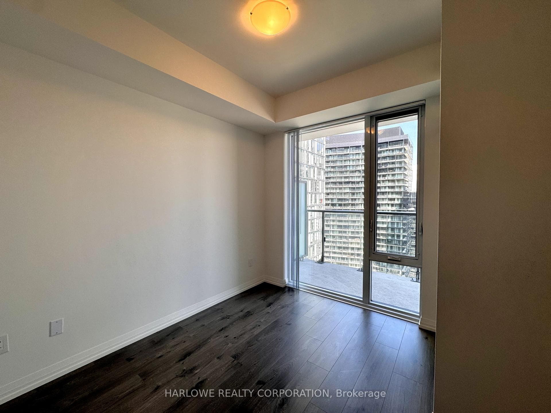 28 Widmer Street Unit 3126 photo 13