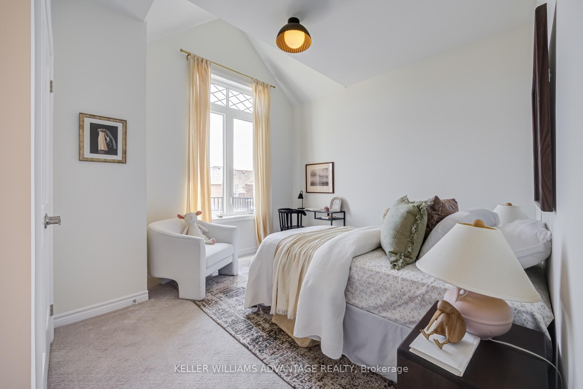 46 Sutcliffe Drive photo 27