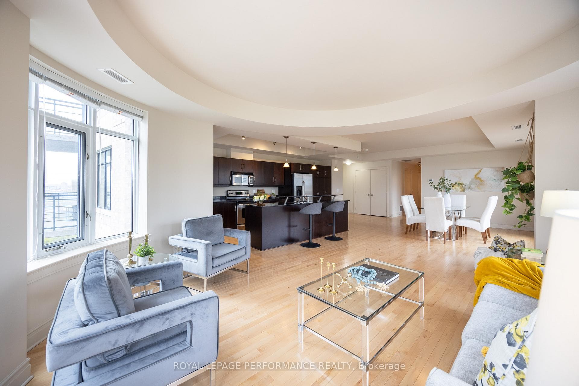 95 Bronson Avenue Unit 1006 photo 3