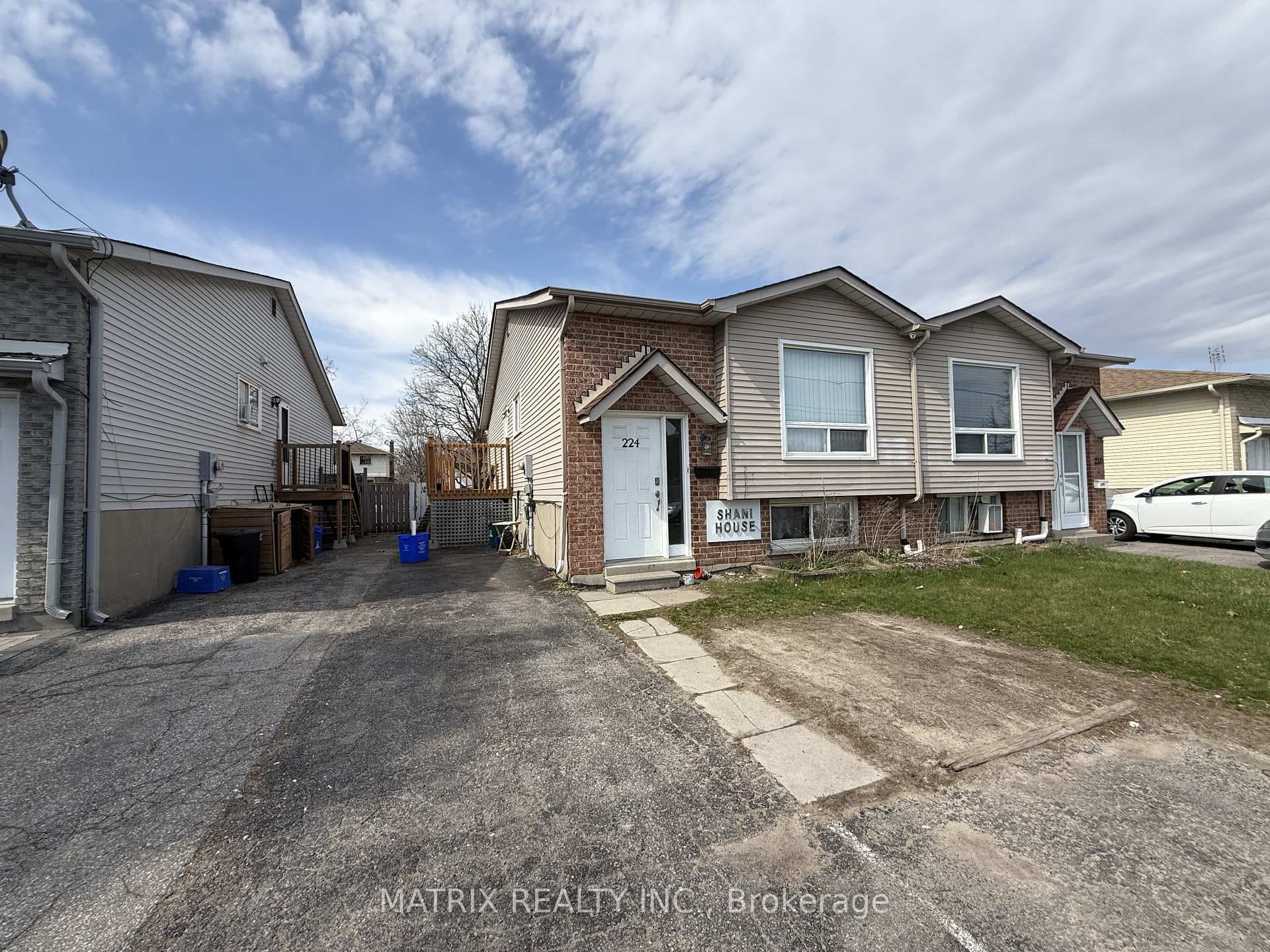 224 Taunton Road photo 16