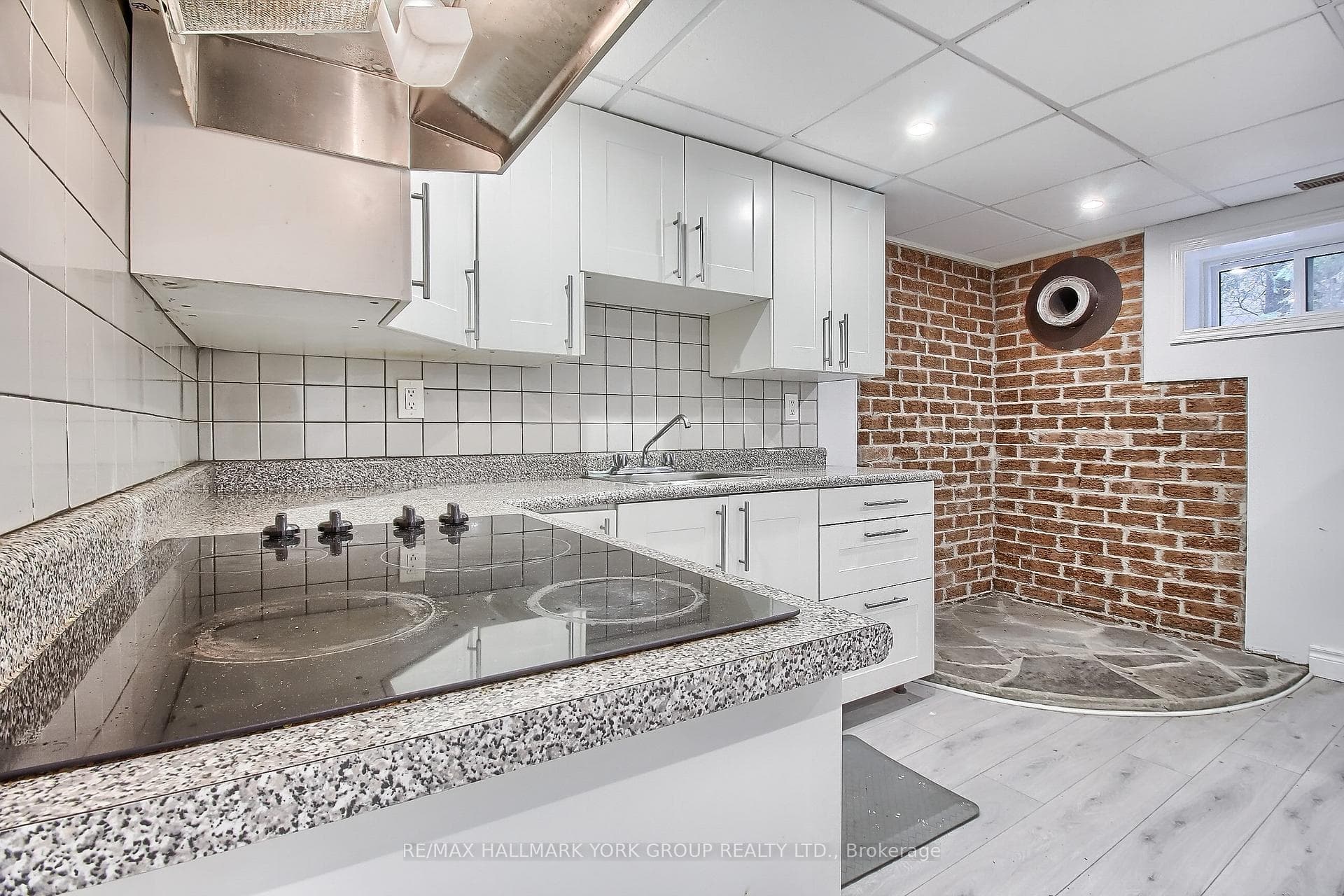 37 Stoddart Drive Unit Basement photo 11