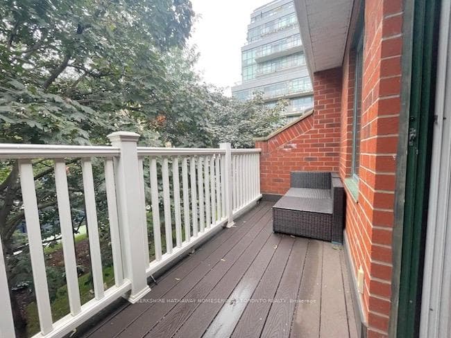 801 King Street Unit TH4A photo 16