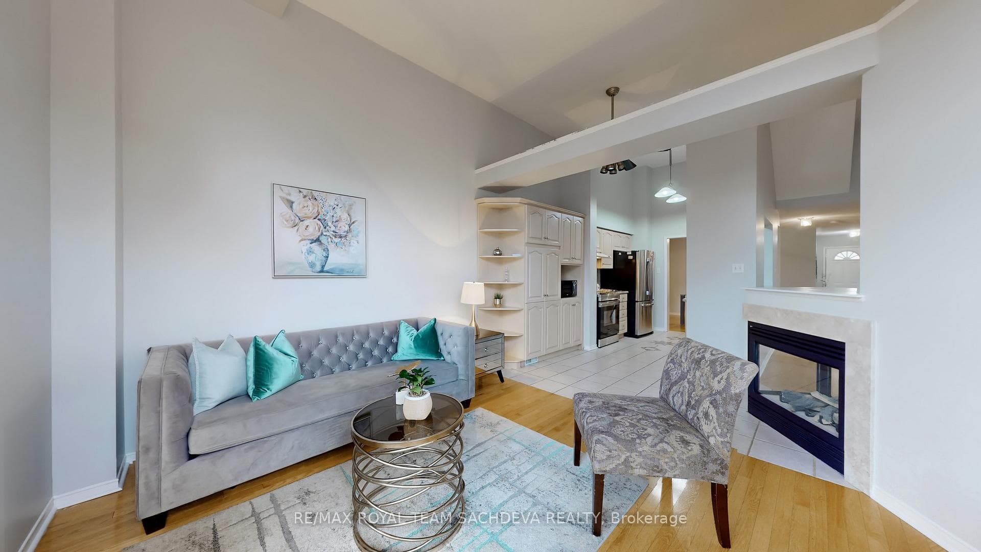51 Queensway Drive photo 11