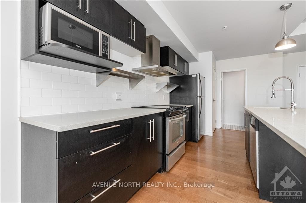 555 ANAND Unit 502 photo 11