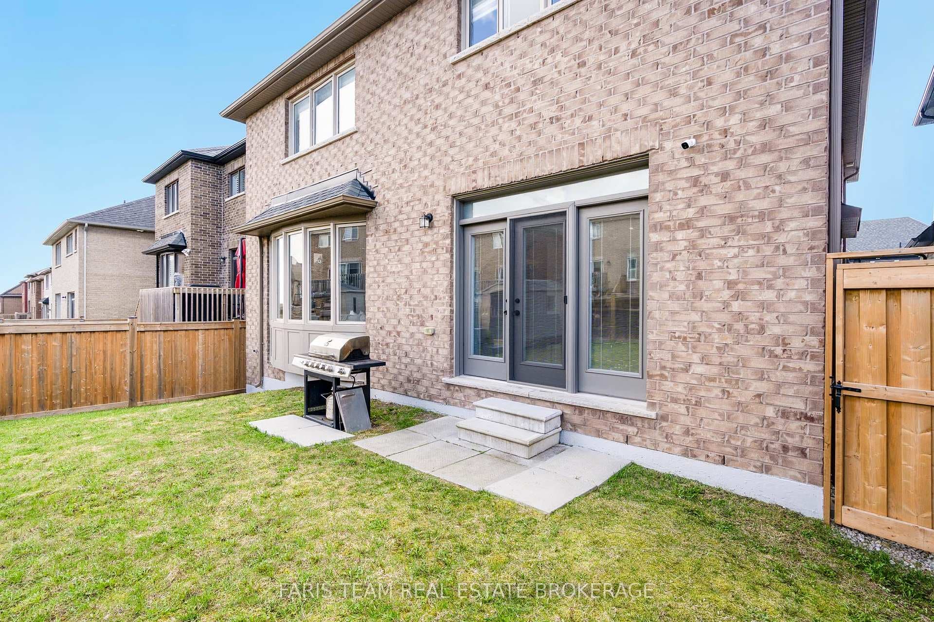 1428 Lawson Street photo 33