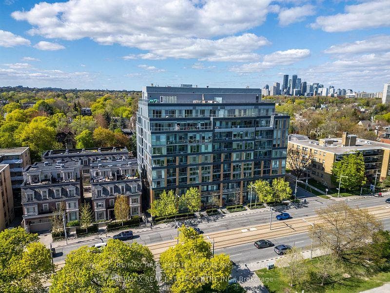 6 Parkwood Avenue Unit 419 photo 2