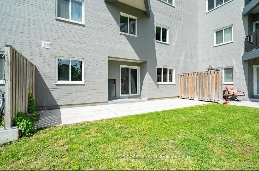 2001 Bonnymede Drive Unit 22 photo 14