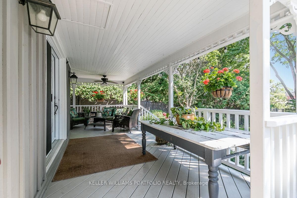 27 Catherine Avenue photo 33