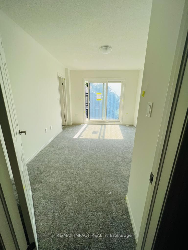 1475 Grand Prairie Path photo 8