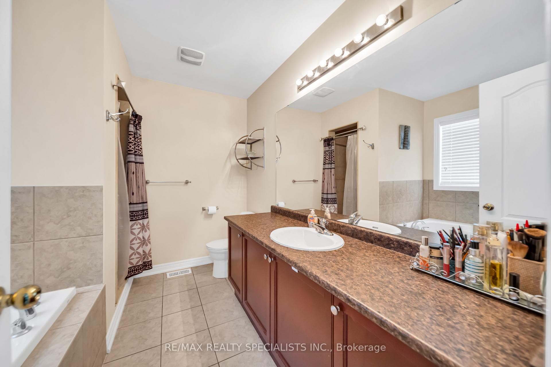 1328 Rolph Terrace photo 15