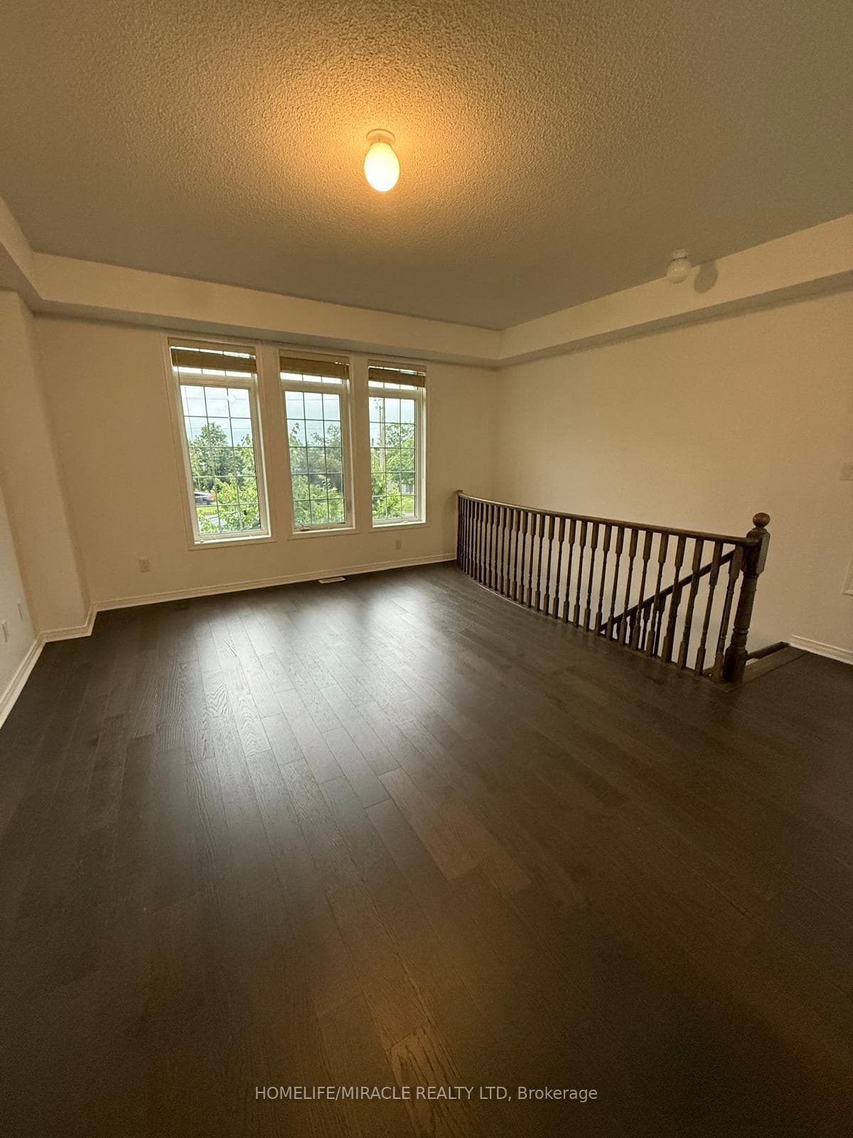 70 Harwood Avenue photo 8