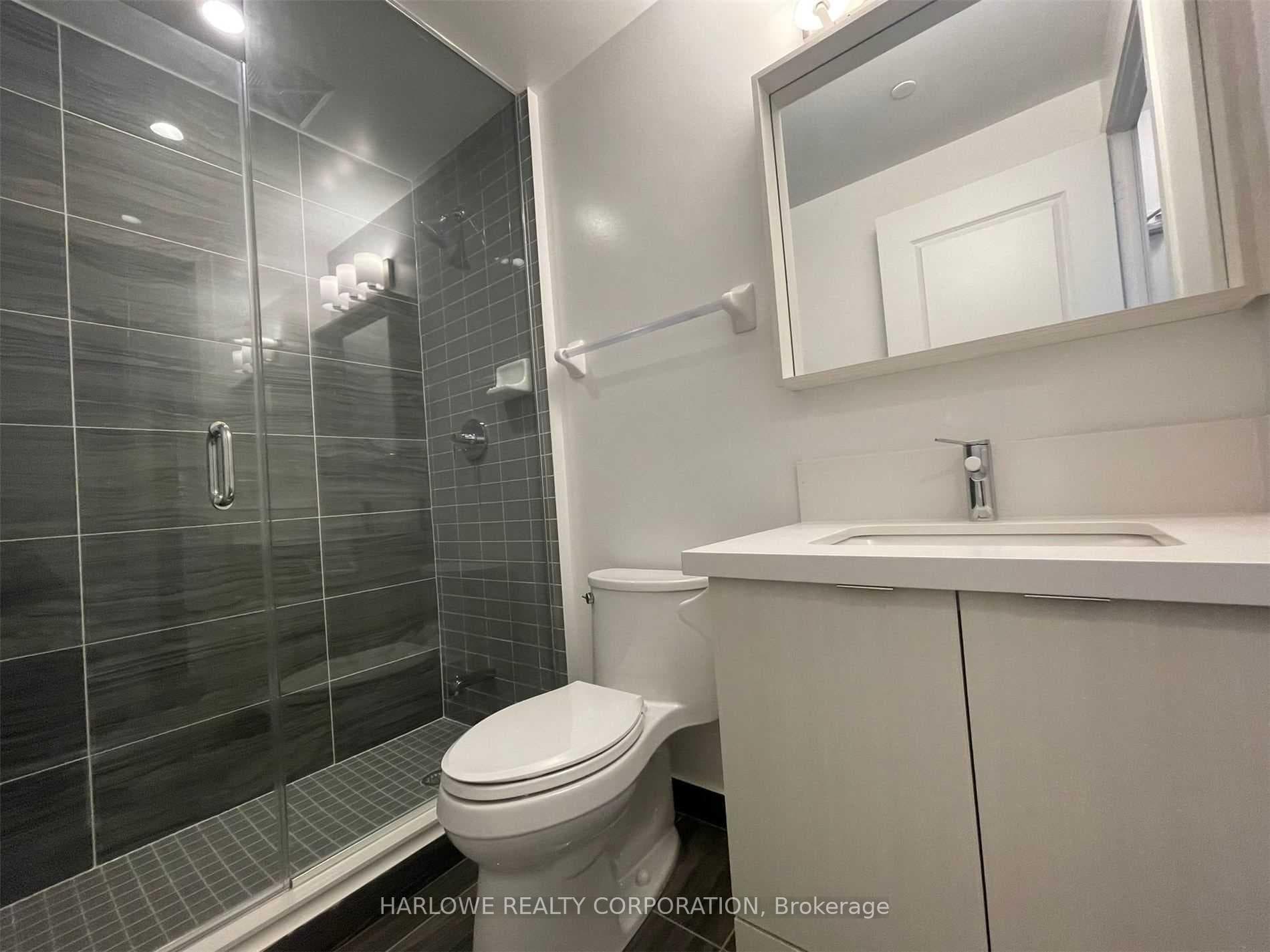 4699 Glen Erin Drive Unit 610 photo 26