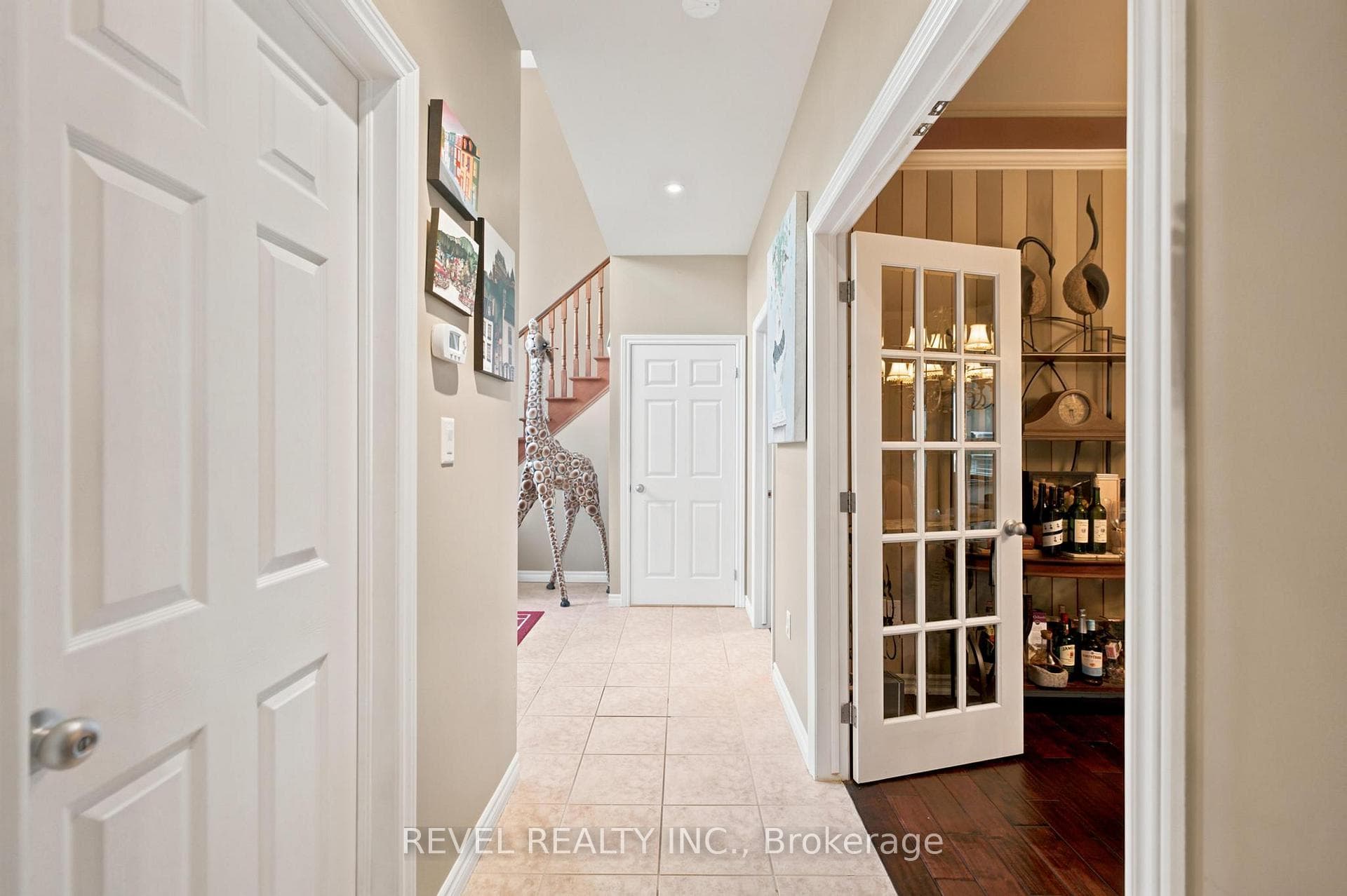 207 Valridge Drive photo 16