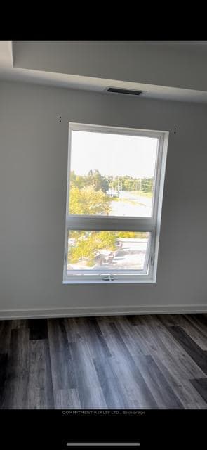 430 Essa Road Unit 421 photo 8