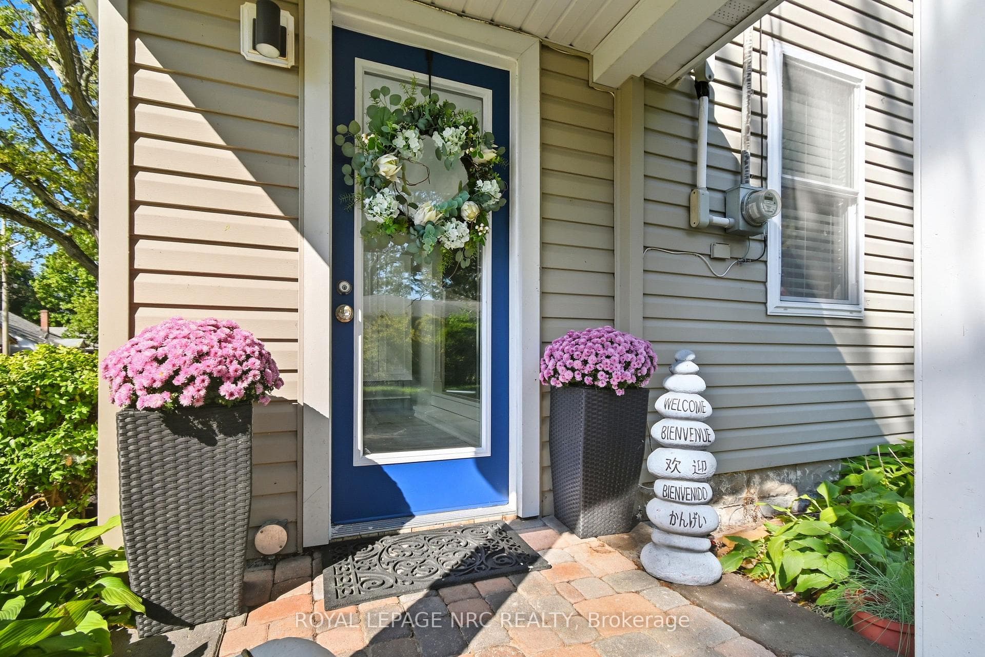 3964 Alexandra Road photo 5