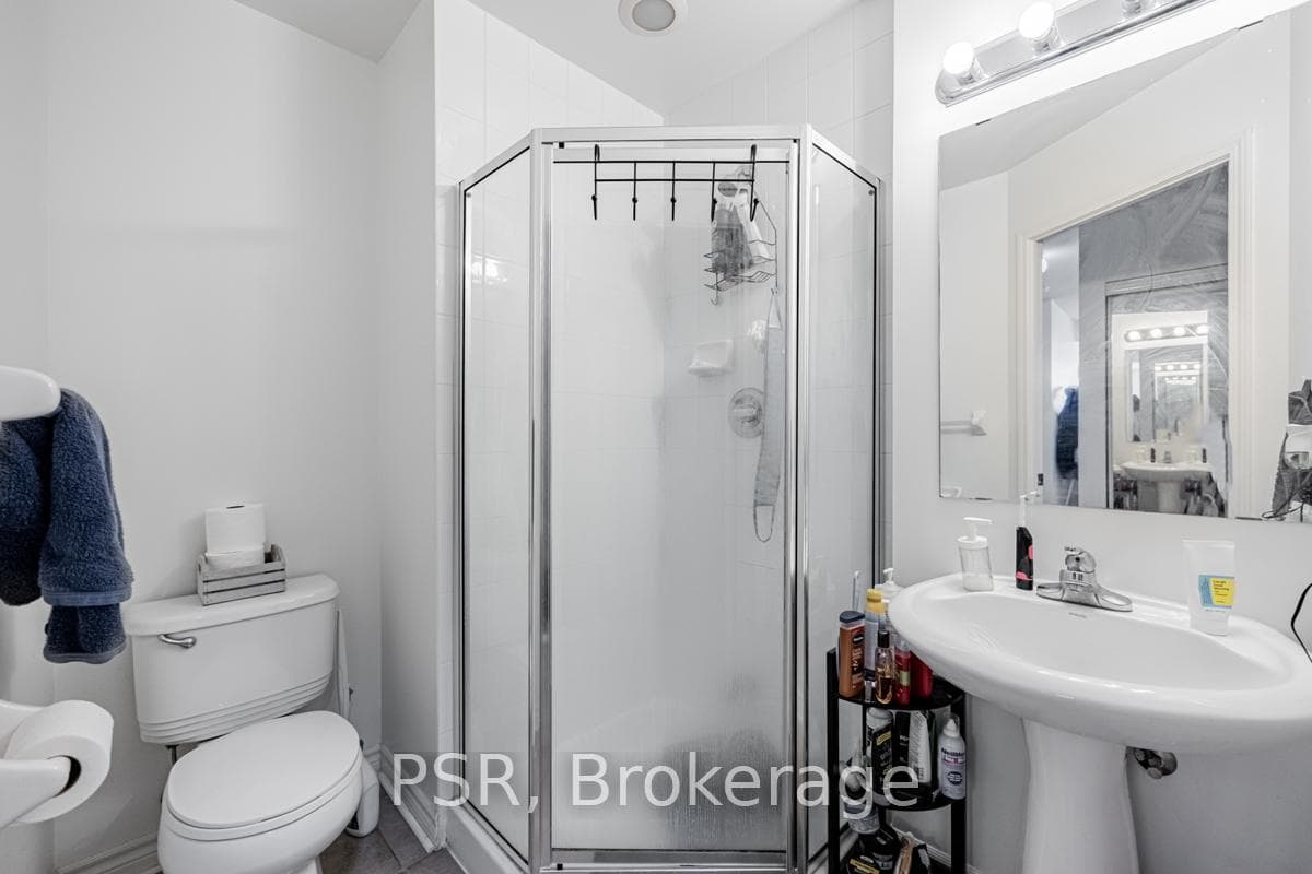 388 Prince of Wales Drive Unit 2811 photo 17