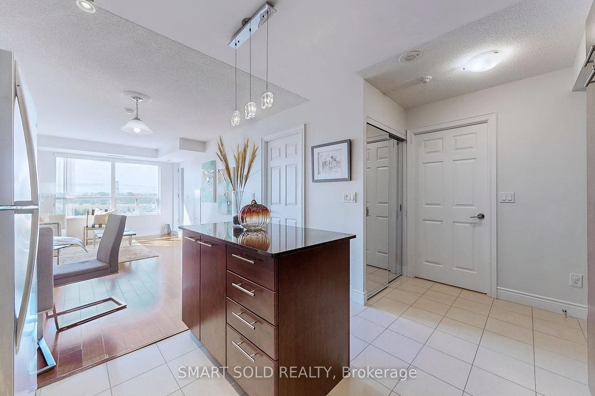 37 Galleria Parkway Unit 708 photo 11
