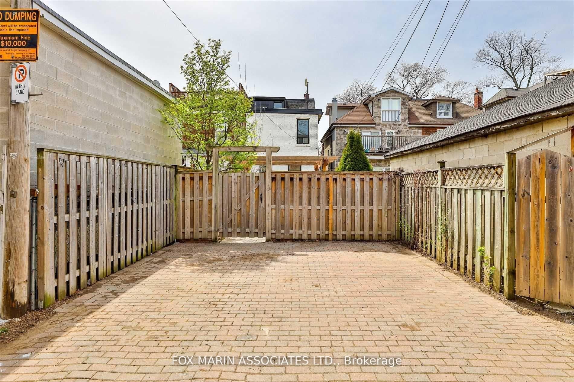 213 Grace Street photo 38