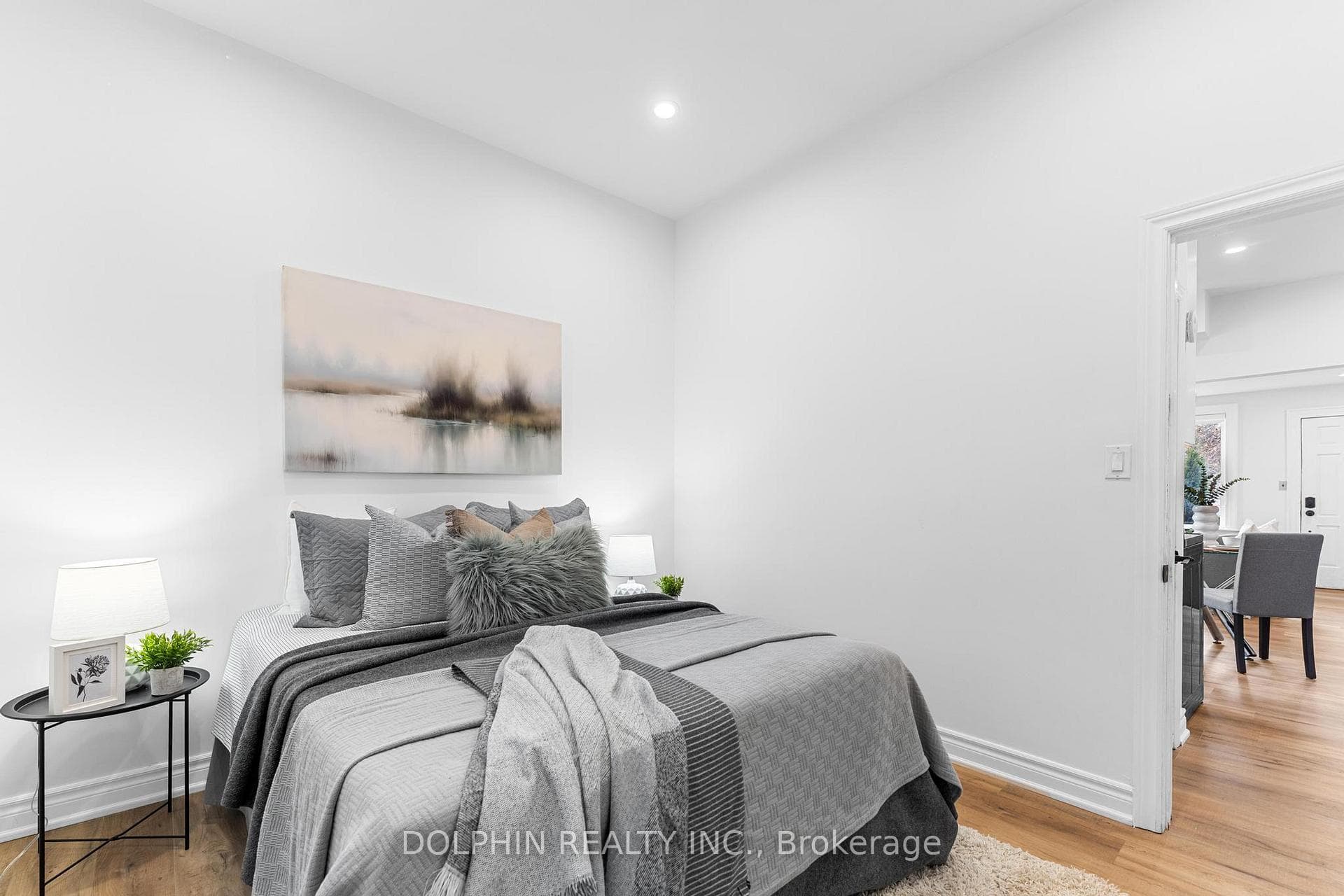 5 Victoria Street Unit Upper photo 12