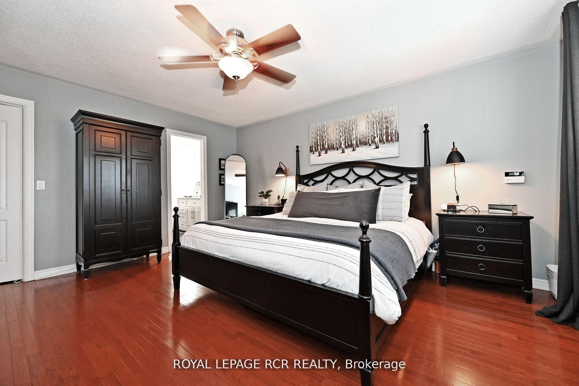 142 Regatta Avenue photo 22
