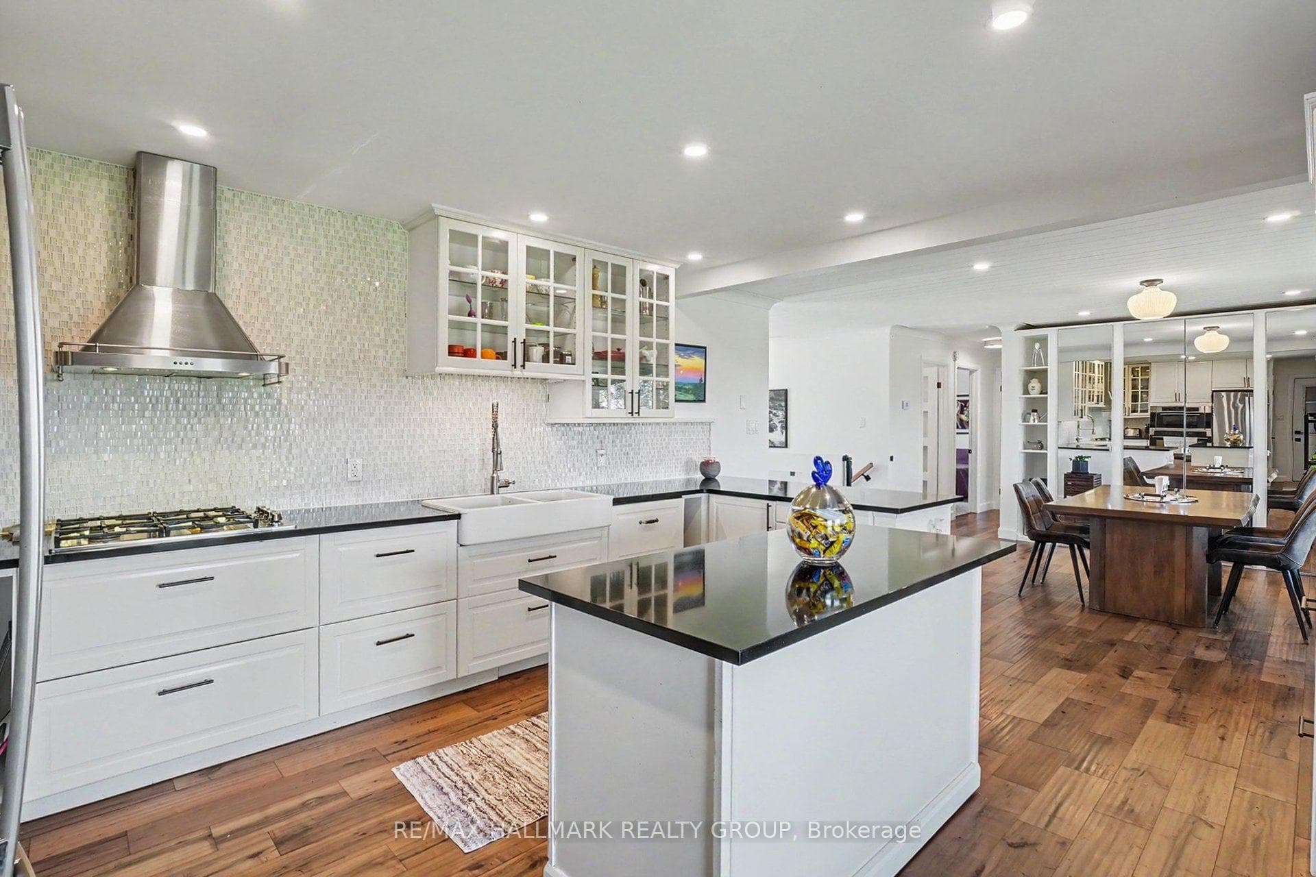 1475 Beachburg Road photo 12