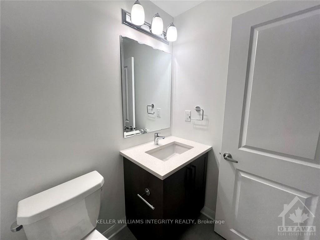 423 SILICON Way photo 21