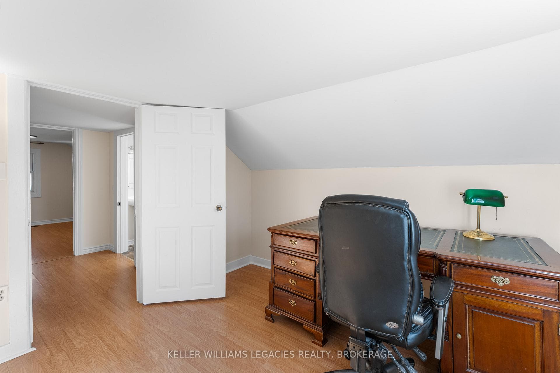 1202 MONTREAL Street photo 24