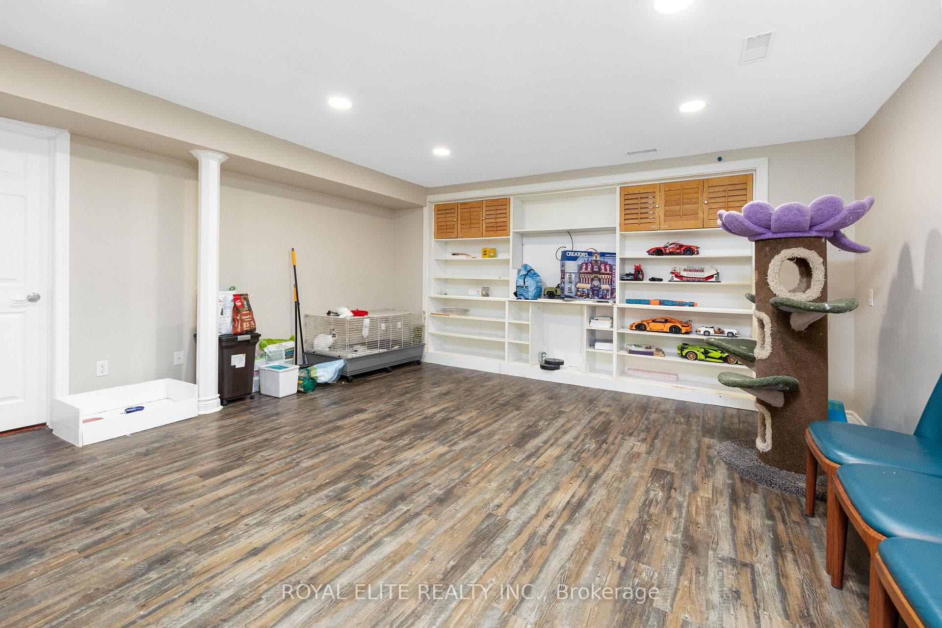 2979 Picton Place photo 44
