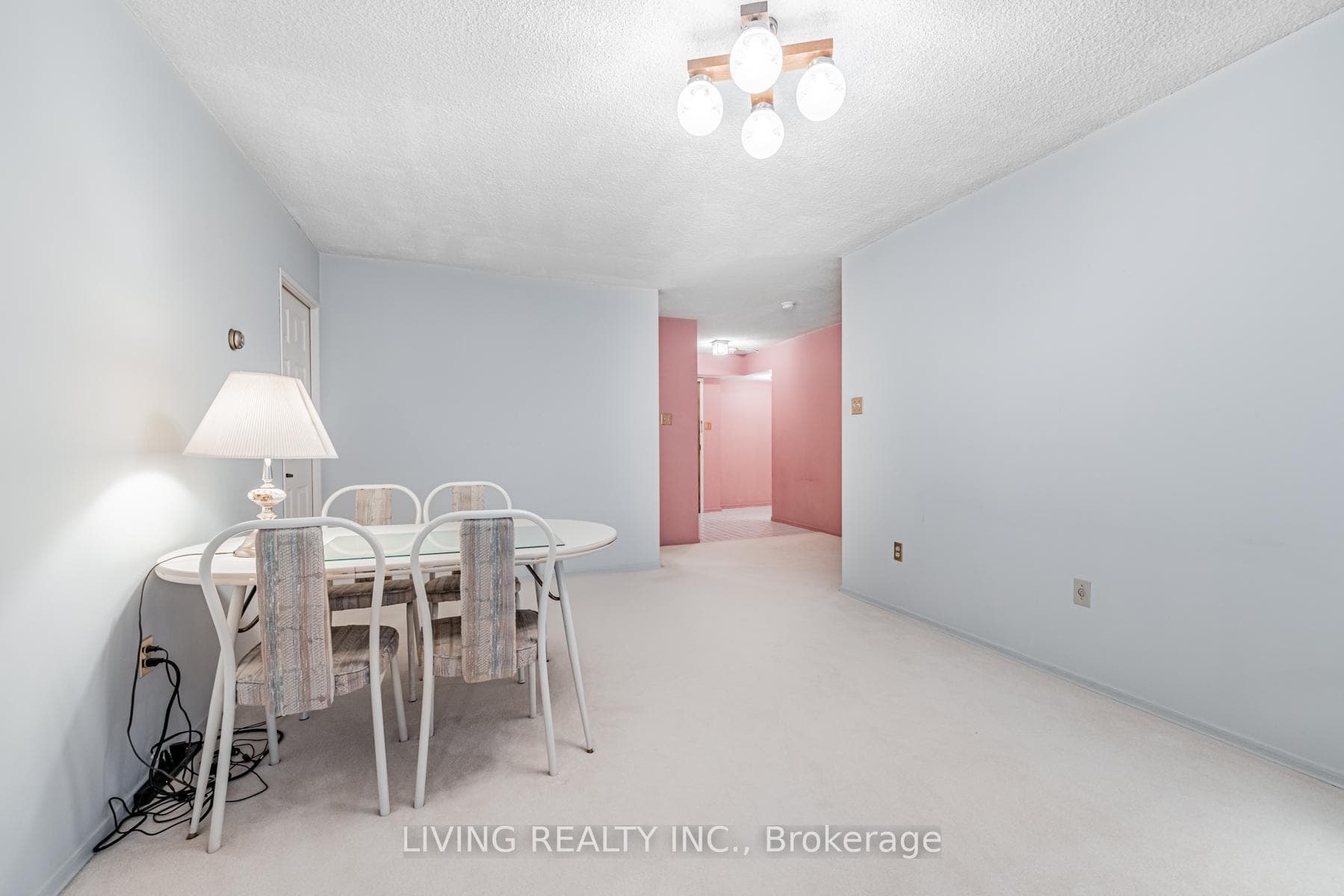 45 Carlton Street Unit 1405 photo 6