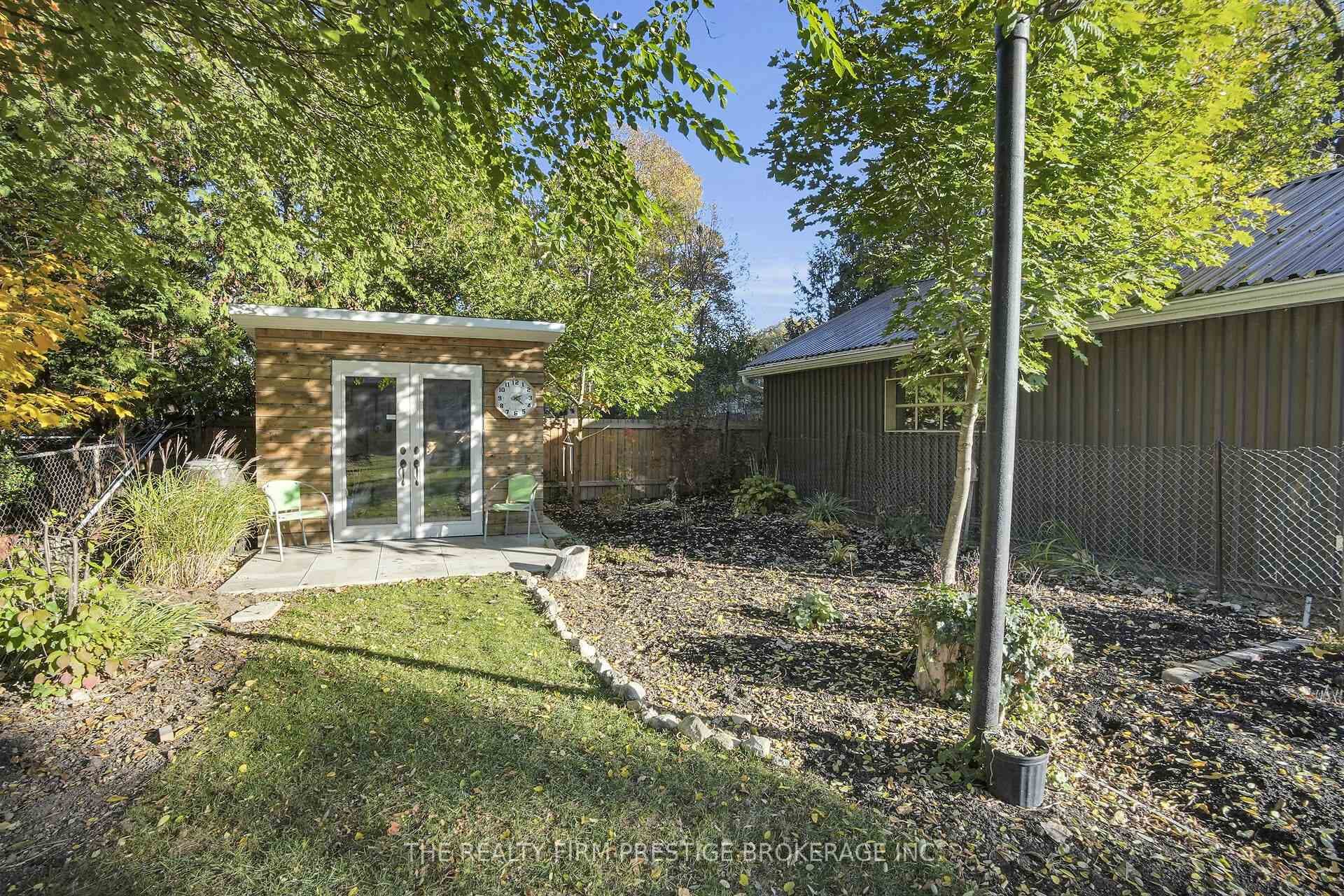 60 Bruce Street photo 23